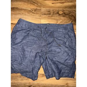 volcolm medium mens blue shorts used